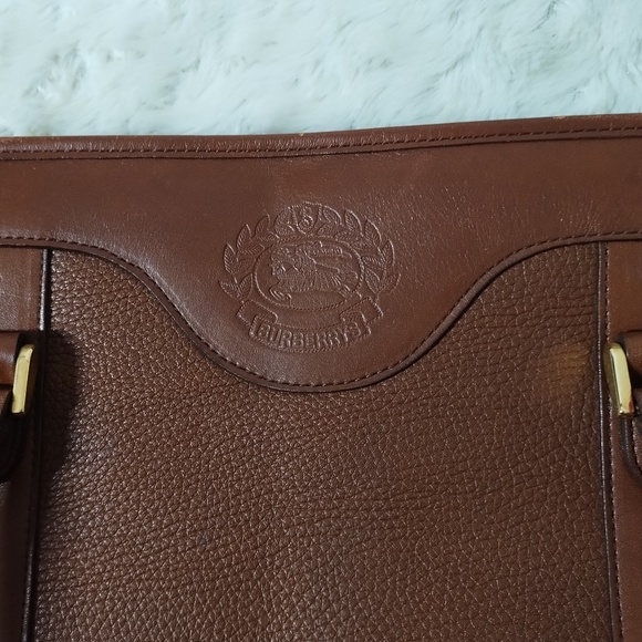 Vintage Burberry LeatherTote Bag. - Picture 3 of 16